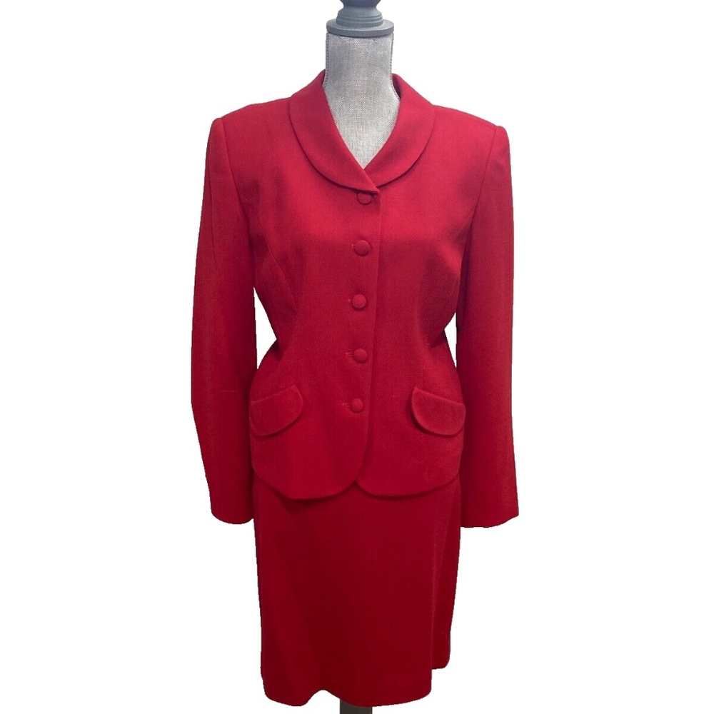 Used Clifford Wills Red Size 12 2 Pice Suit
